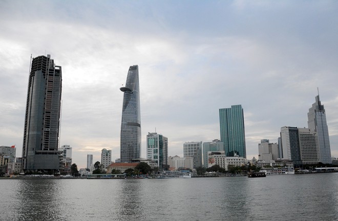 Cao ốc 5.000 tỷ hoang hóa ở trung tâm Sài Gòn