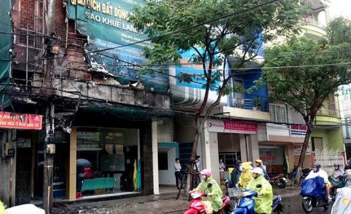 Cháy nổ tòa nhà văn phòng ở Đà Nẵng